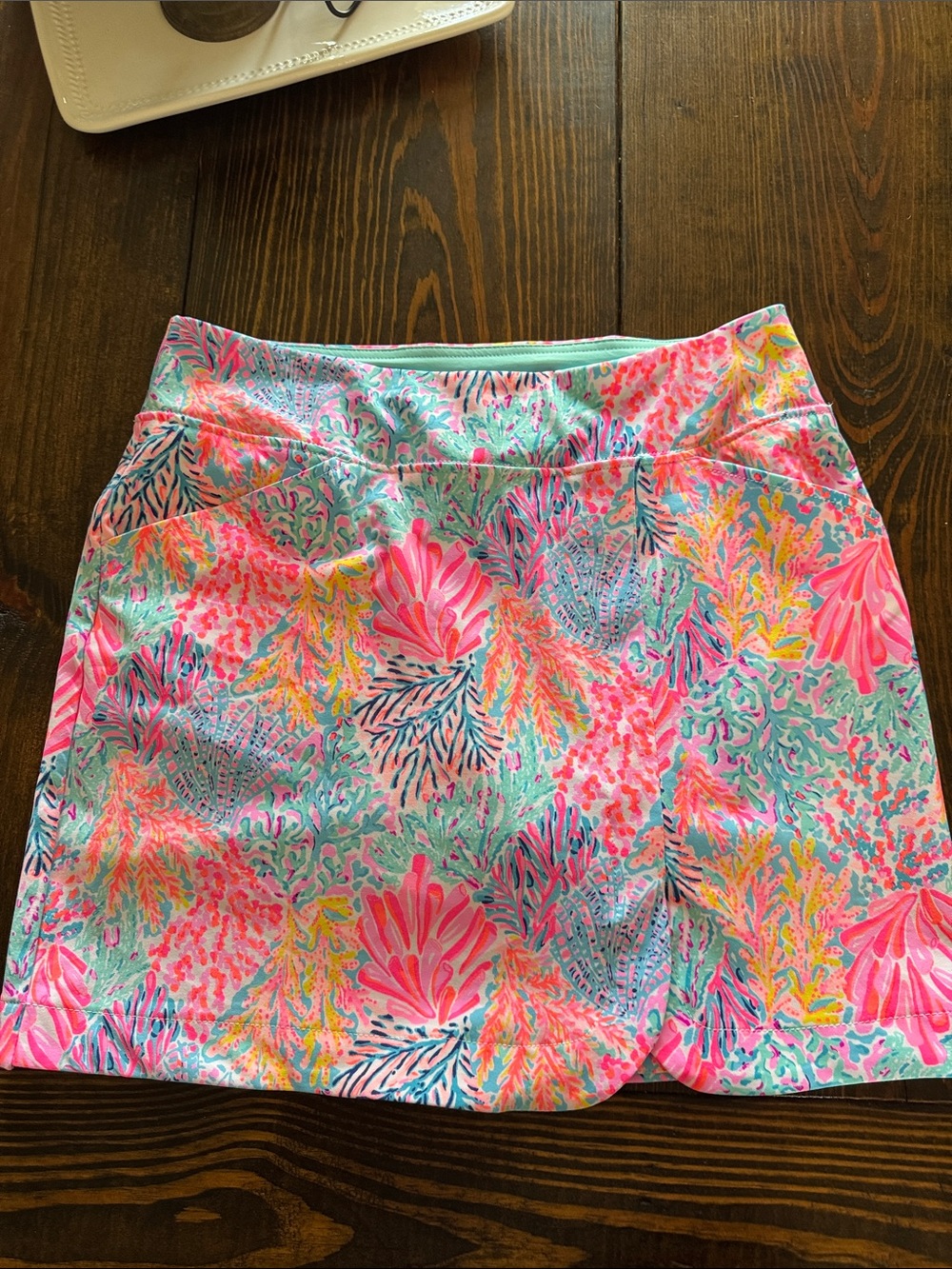 Lilly Pulitzer LUXLETIC Skort Skirt Splashdance Size 8  Coral 🪸 Tropical